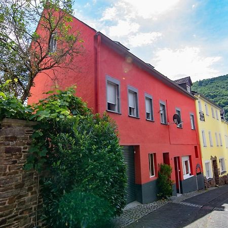 Apartment Mit Kleinem Innenhof Im Erdgeschoss Fuer Bis Zu 4 Personen Klotten Exterior foto